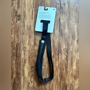 Lululemon Fast and Free Run Belt “Mini” Black New with Tags Size S/M